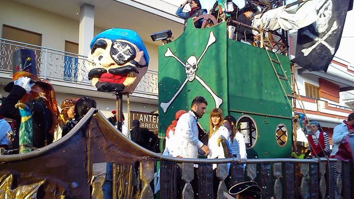 Un vascello galatinese alla conquista del carnevale di Aradeo
