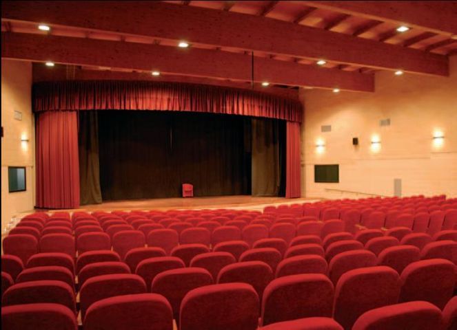“I Musicanti di Brema, 4 amici in viaggio", riparte 'Bagliori d'ombra' ad Aradeo “I Musicanti di Brema, 4 amici in viaggio", riparte 'Bagliori d'ombra' ad Aradeo