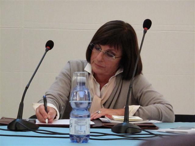 Daniela Vantaggiato: &quot;Non cambieremo l'organizzazione scolastica già decisa&quot;