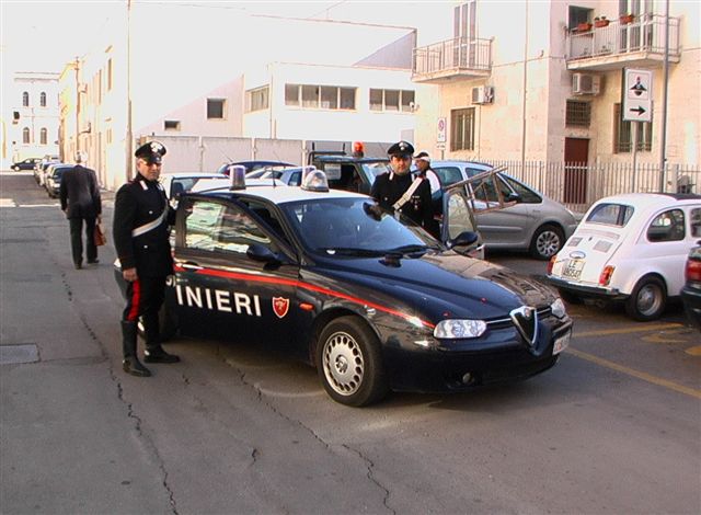 Entra per rubare ma trova i Carabinieri ad attenderlo, arrestato