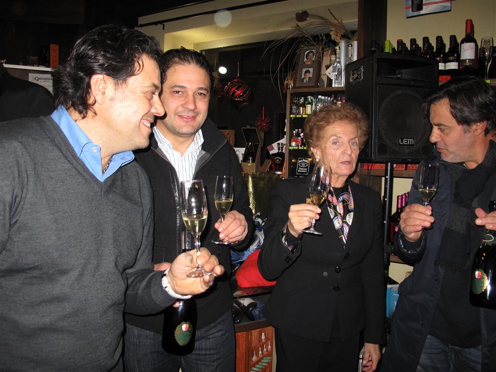 &quot;Lavorare in allegria per battere la crisi&quot;