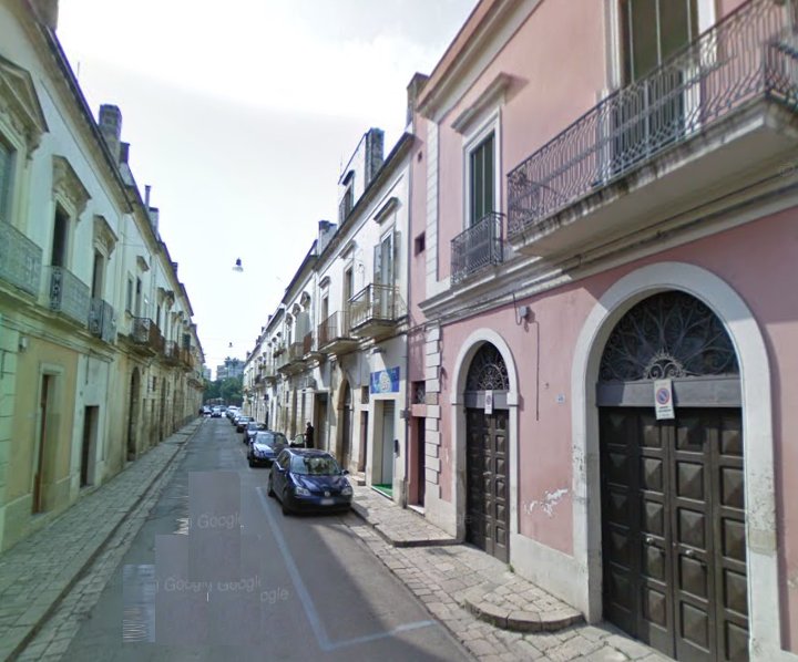 Si rifà l'asfalto, via Diaz e via Gallipoli chiuse al traffico