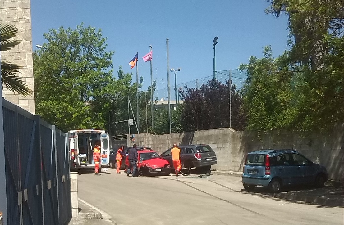 Occorrono provvedimenti urgenti per il traffico su via Gorizia