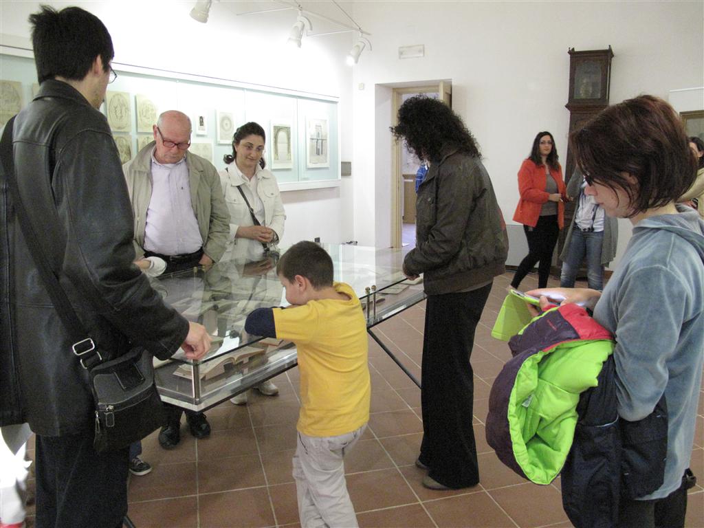 I 'cazzi larghi' non amano il loro museo