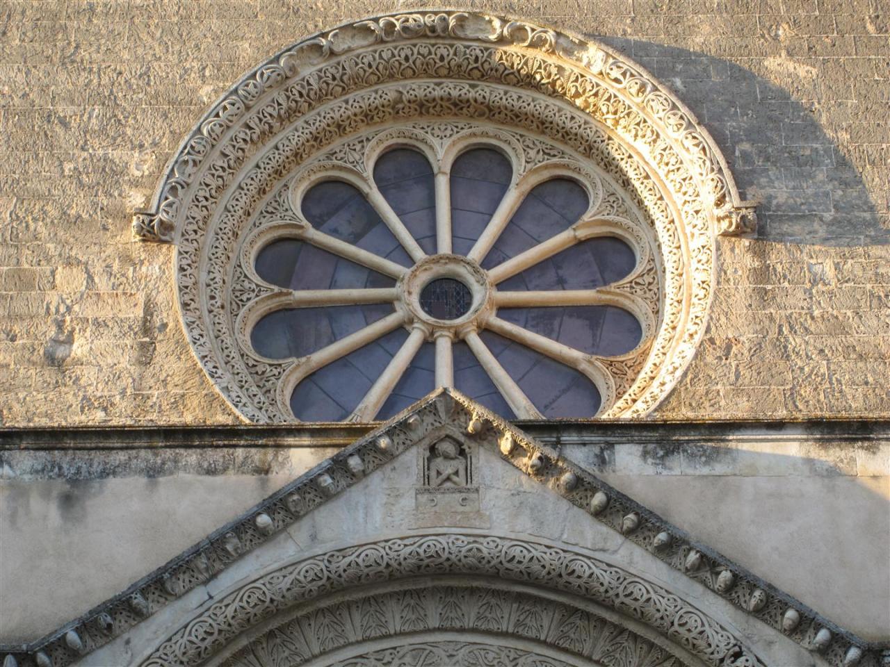 "A caval donato non si guarda in bocca. Ben venga il mare a Galatina"