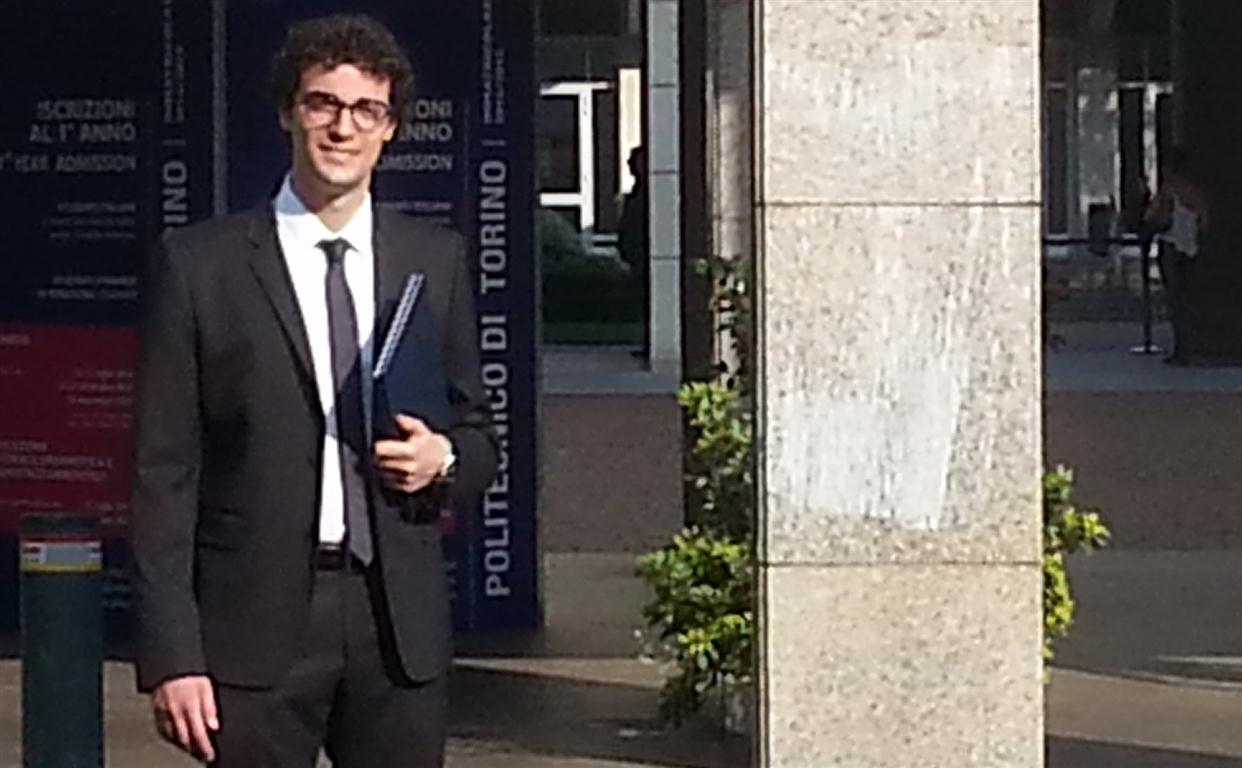 Francesco Beccarisi si è brillantemente laureato in ingegneria meccanica