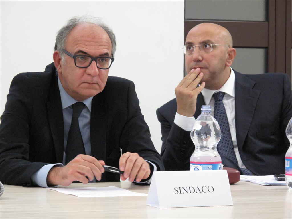 &quot;Incompatibile&quot;, un orientamento dell'Autorità Nazionale Anticorruzione elimina ogni dubbio