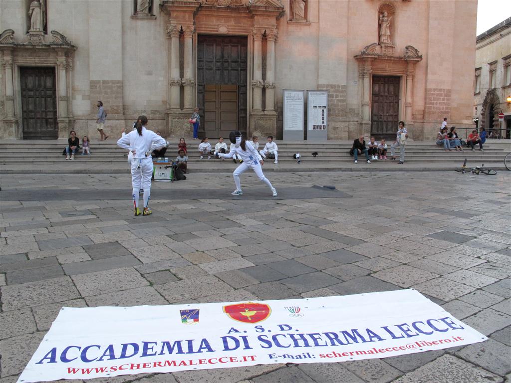 Dare di spada in piazza San Pietro