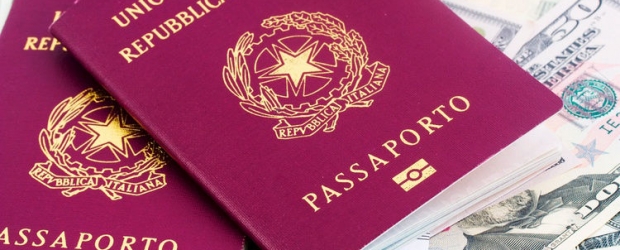 Il passaporto? Te lo mandiamo a casa