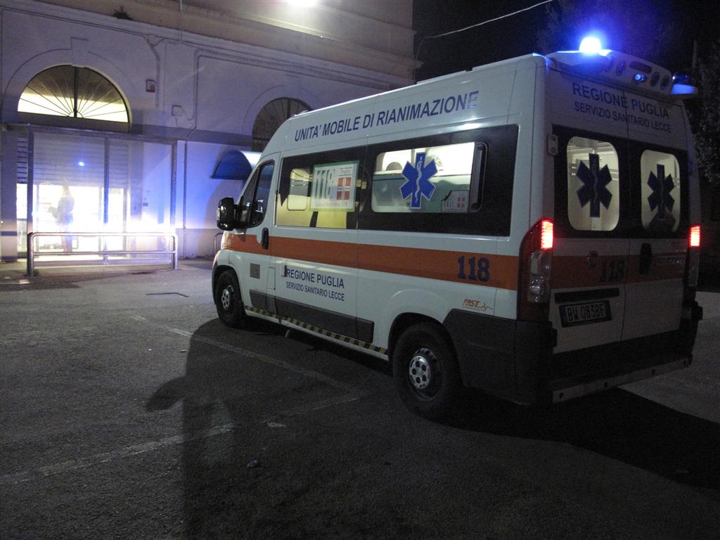 Rapina all'Eurospin di Galatina, una cliente si sente male