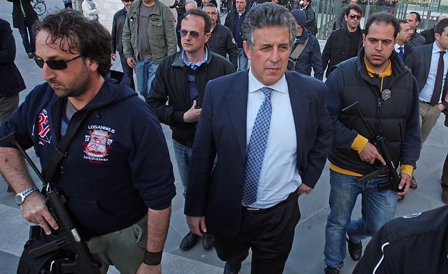 Sit- in a sostegno di Nino Di Matteo  e degli uomini della sua scorta