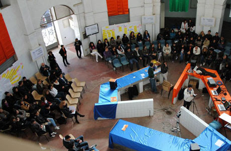 Alla disperata ricerca di un lavoro Alla disperata ricerca di un lavoro