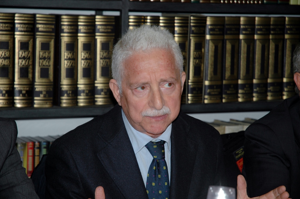 'Città del Libro' e 'Scòla federiciana' insieme a difesa della lingua italiana