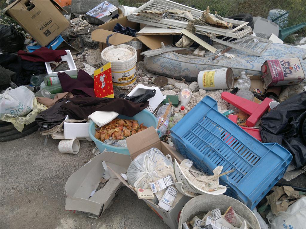 &quot;Nel 2015 i galatinesi pagheranno l'ecotassa&quot;