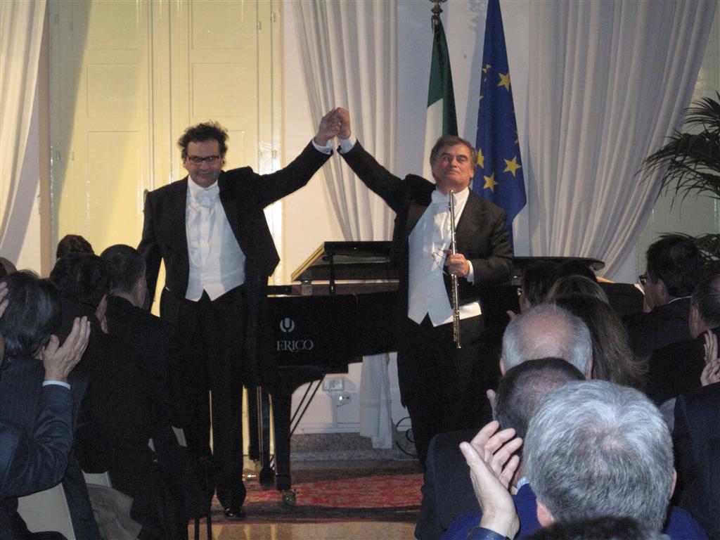 Luigi Fracasso e Roberto Fabbriciani regalano alla città un grande concerto di auguri