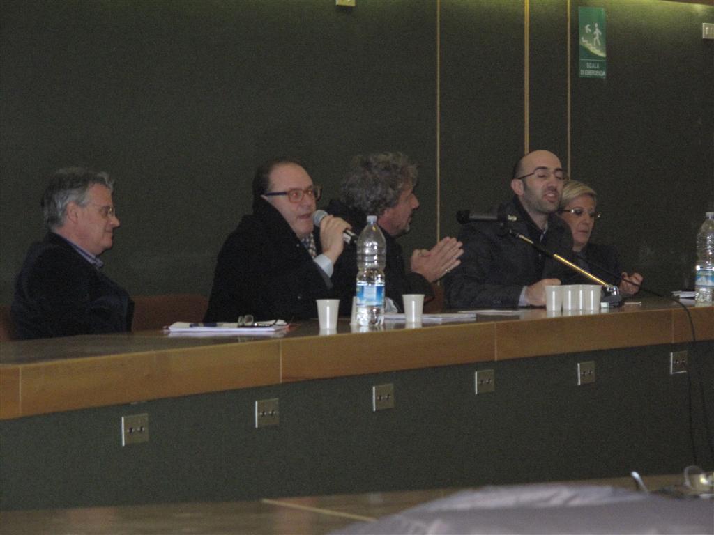 &quot;La malaburocrazia blocca il parco commerciale&quot; (Villani). &quot;Siamo amministrati da dittatori&quot;(Gervasi)