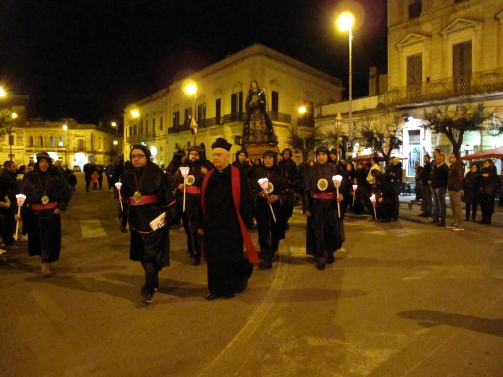 La chiamata della Madonna e la Via Crucis