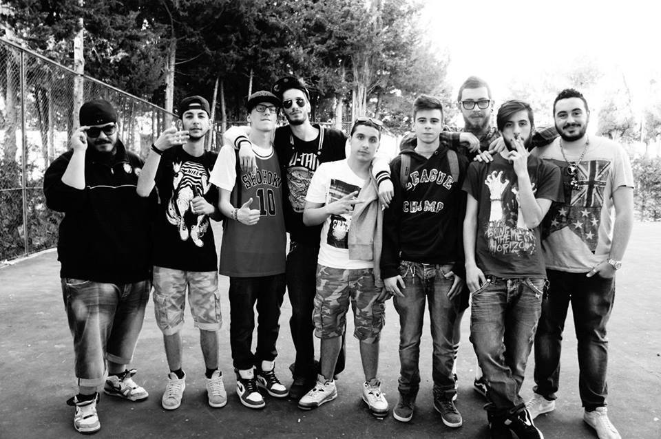 Comincia con una festa la 'Guerriglia culturale'