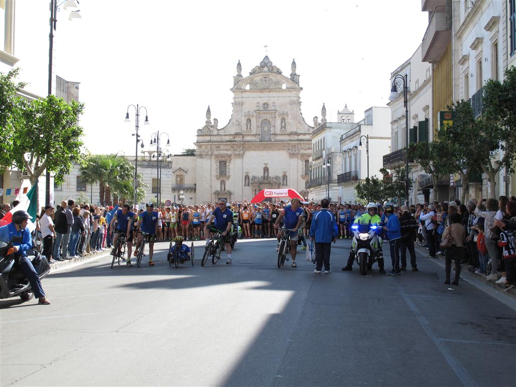 Dieci chilometri di puro sport per almeno mille podisti