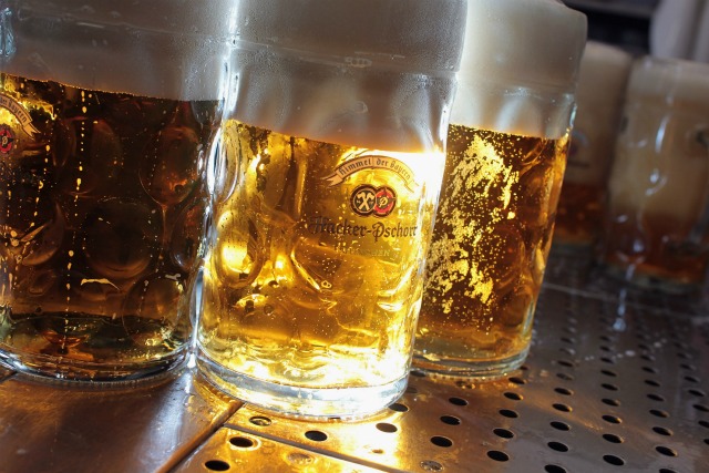 I futuri papà non devono bere alcol I futuri papà non devono bere alcol