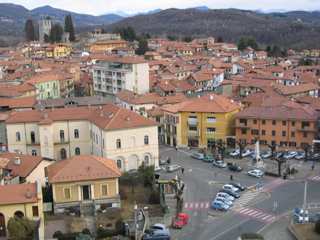 &quot;Non hai soldi per pagare le tasse? Pulisci le strade&quot;