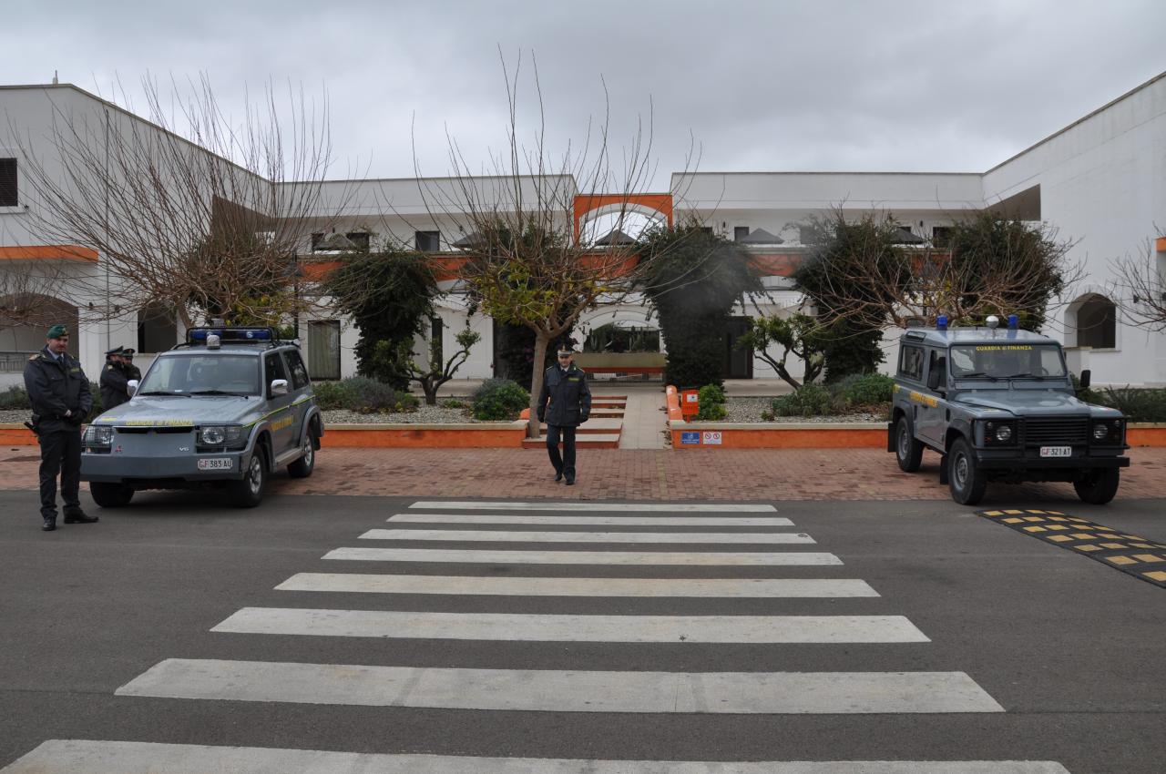 Sequestrati 53 appartamenti abusivi