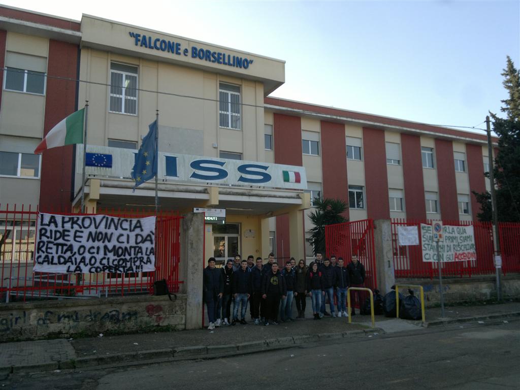 Scuola riscaldata ma dopo le vacanze