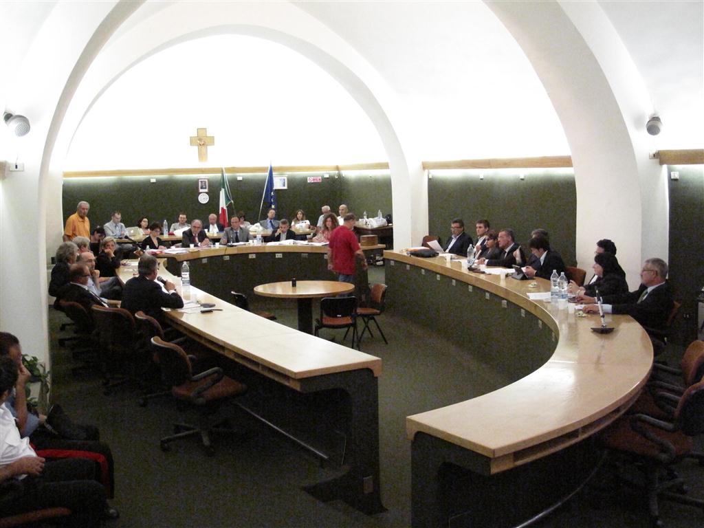 "Il presidente della Csa deve dimettersi"