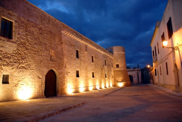 “Acquarica del Capo, trame di giunchi e di memorie”