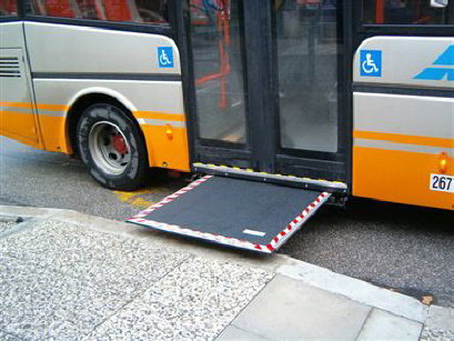 La Provincia garantisce il trasporto degli studenti disabili fino alla fine dell'anno scolastico La Provincia garantisce il trasporto degli studenti disabili fino alla fine dell'anno scolastico