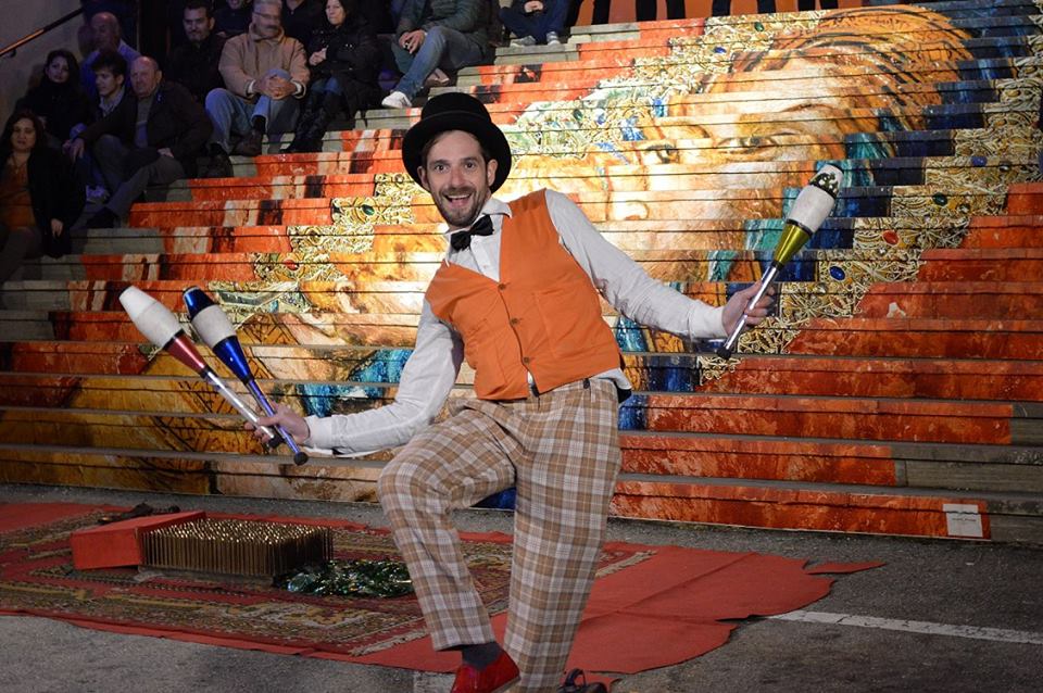 Meno sfarzo, più cultura: al via Barrio 2016