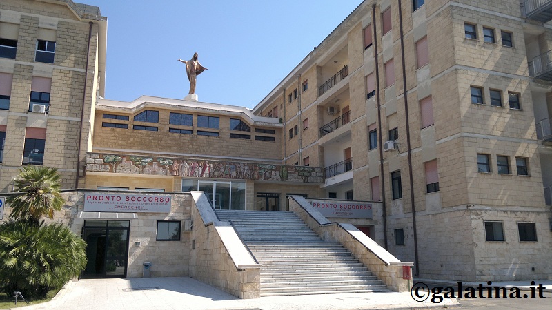 Addetto alle pulizie ripuliva i portafogli nell'ospedale 'Santa Caterina Novella' di Galatina