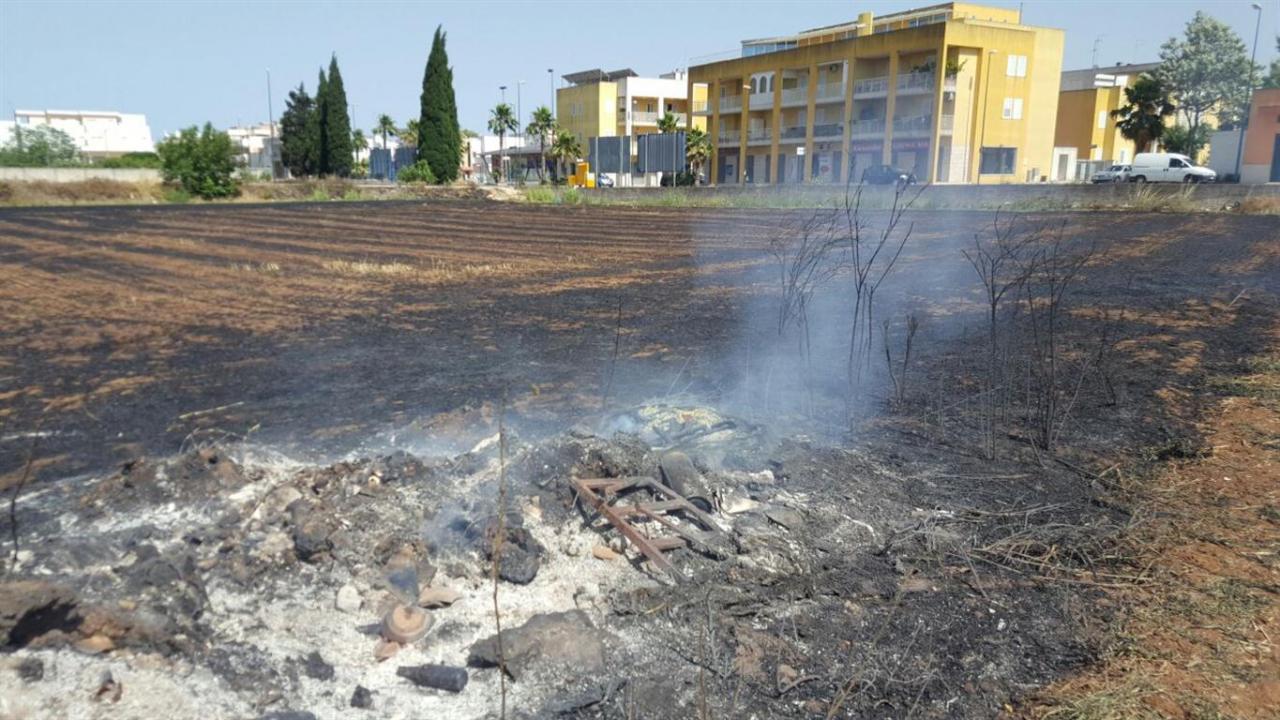 Fuoco in via Kennedy