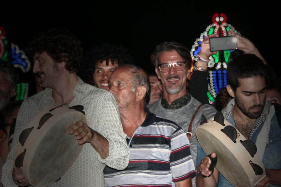 La Notte della Taranta, il successo di Lecce e il fuori festival di Torre Paduli