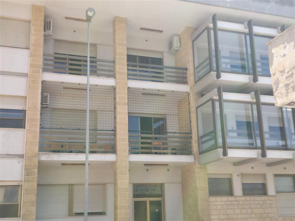 Piantonata nell'Ospedale di Galatina presunta incendiaria barese Piantonata nell'Ospedale di Galatina presunta incendiaria barese