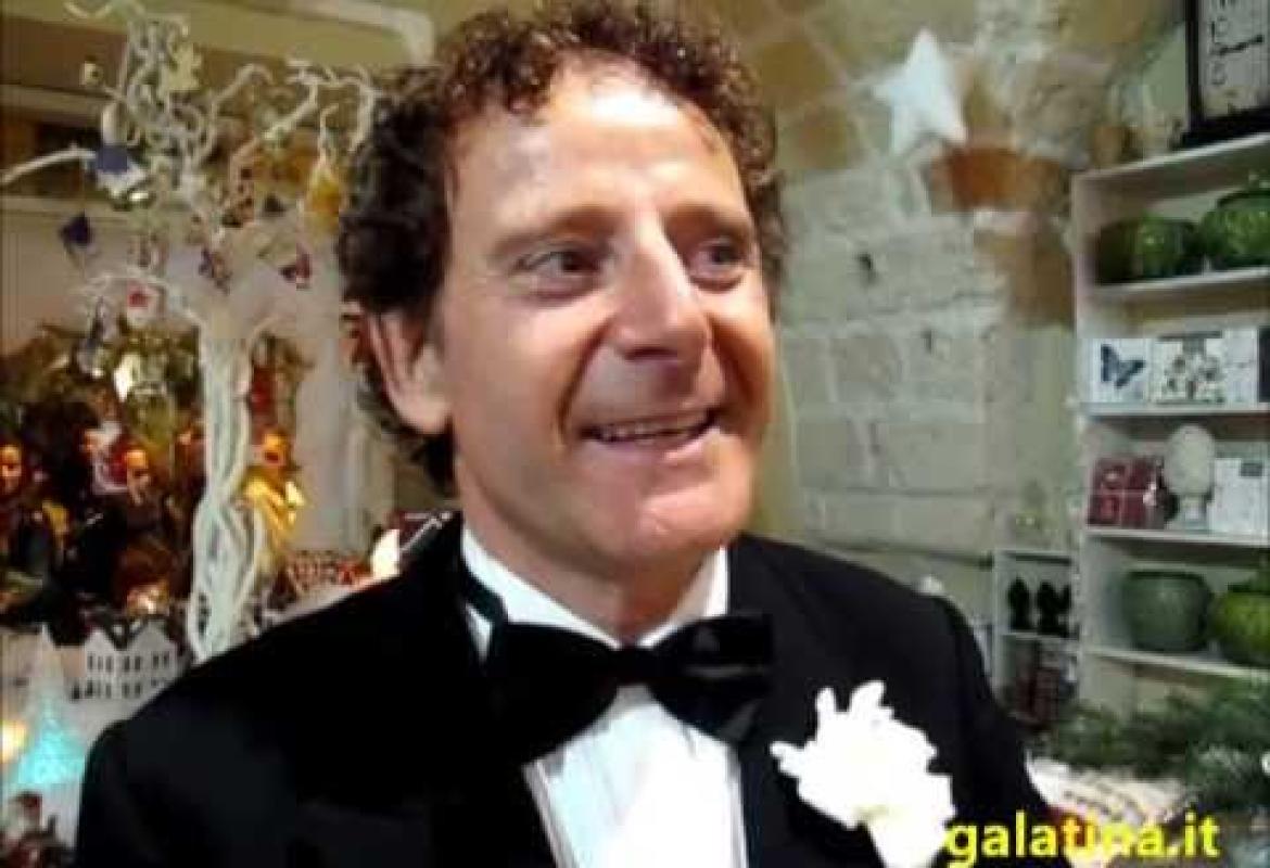 L'invito di Luis al White Christmas dei 20 anni