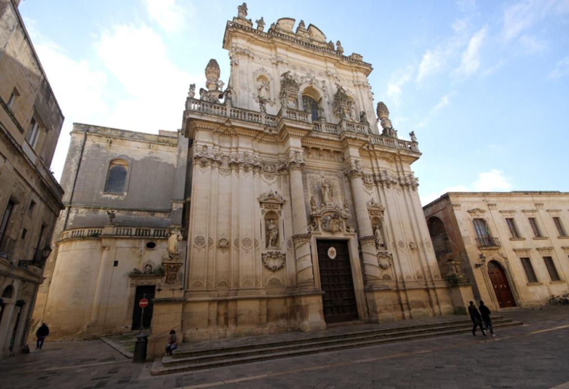 Denunciati due giocolieri dopo il furto in un locale