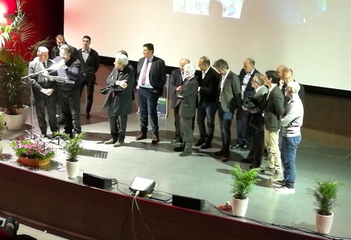 "Il passato è alle spalle" 