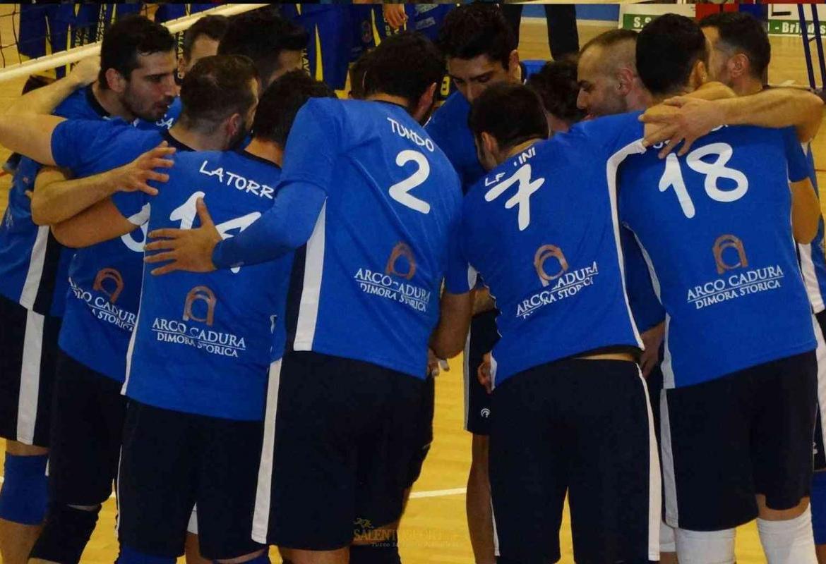 &quot;Arriva l'Ostuni, tutti a sostenere l''Olimpia Galatina&quot;