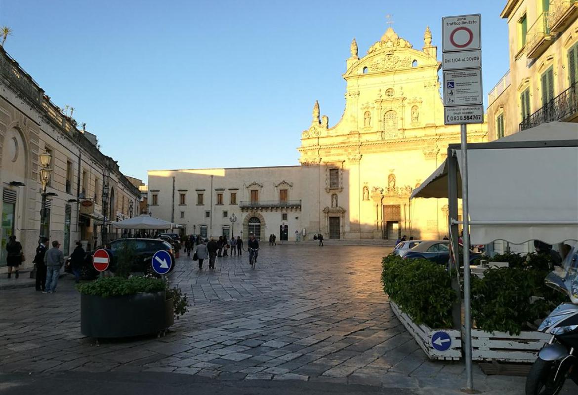 Ricorso al Tar dei commercianti contro la chiusura del centro storico di Galatina