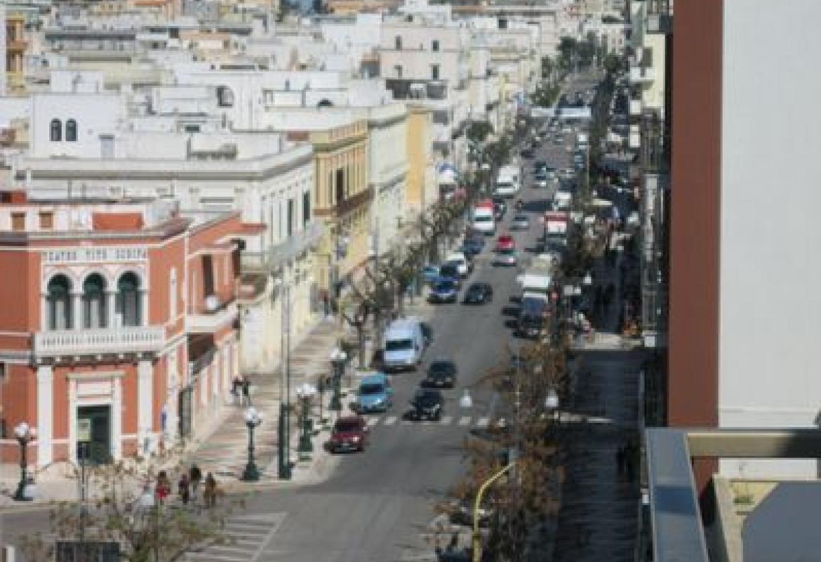 Chiudere corso Roma?