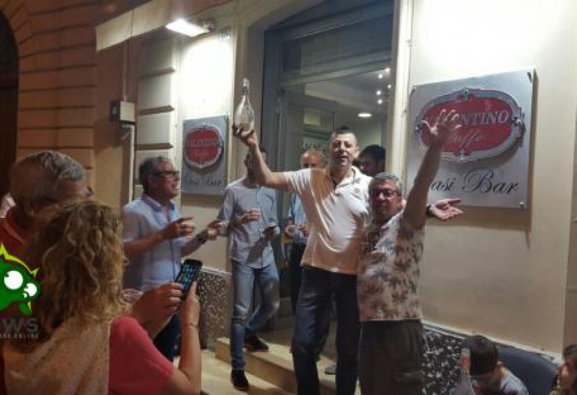 "Non si festeggiano le sconfitte altrui"