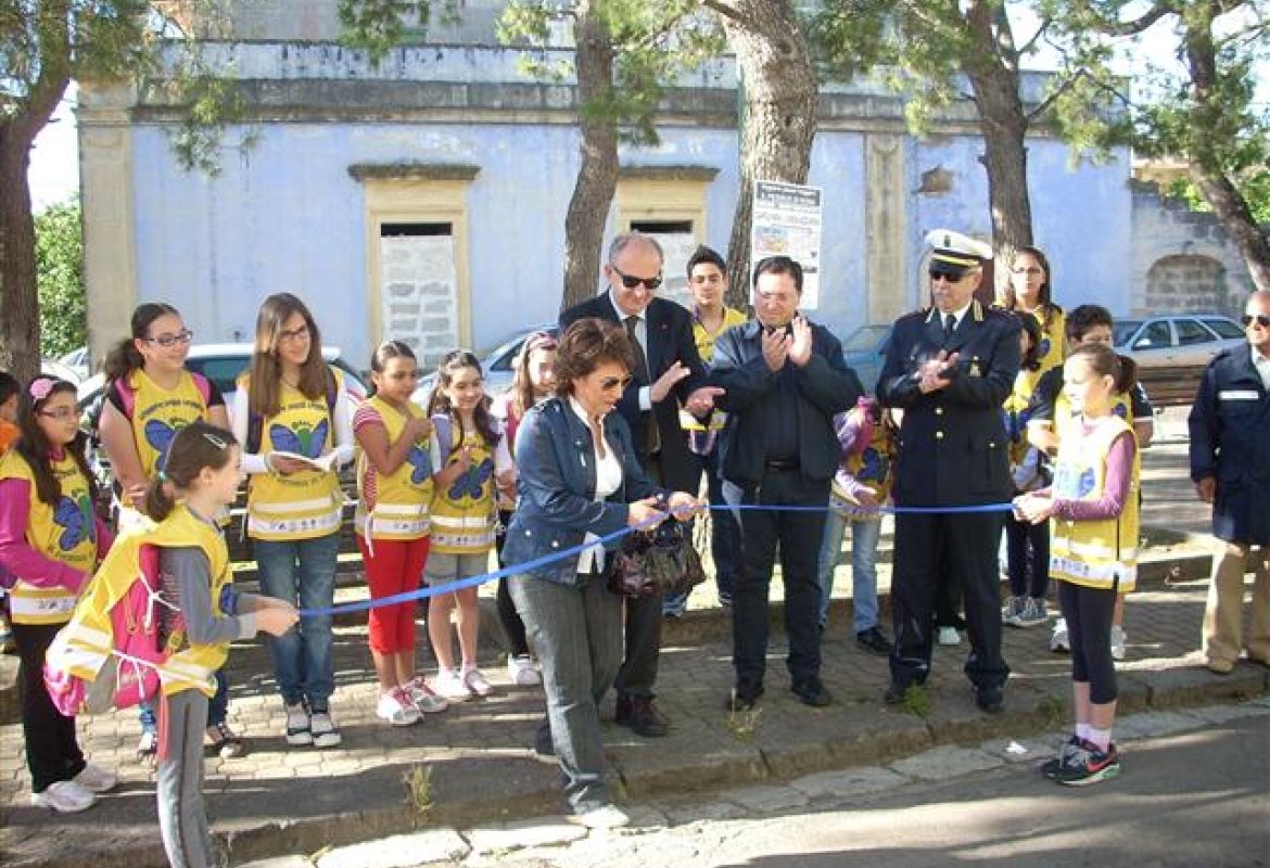 I bambini vadano a scuola da soli!