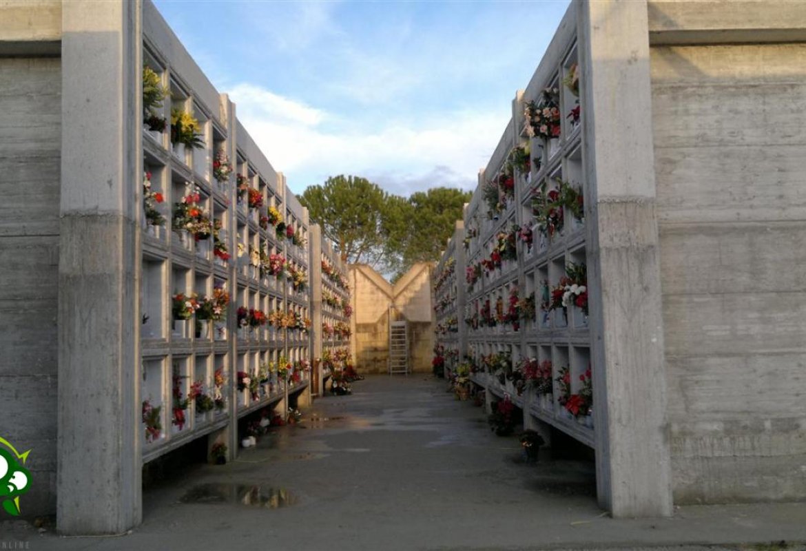 Cimitero aperto anche nel giorno della festa di San Pietro