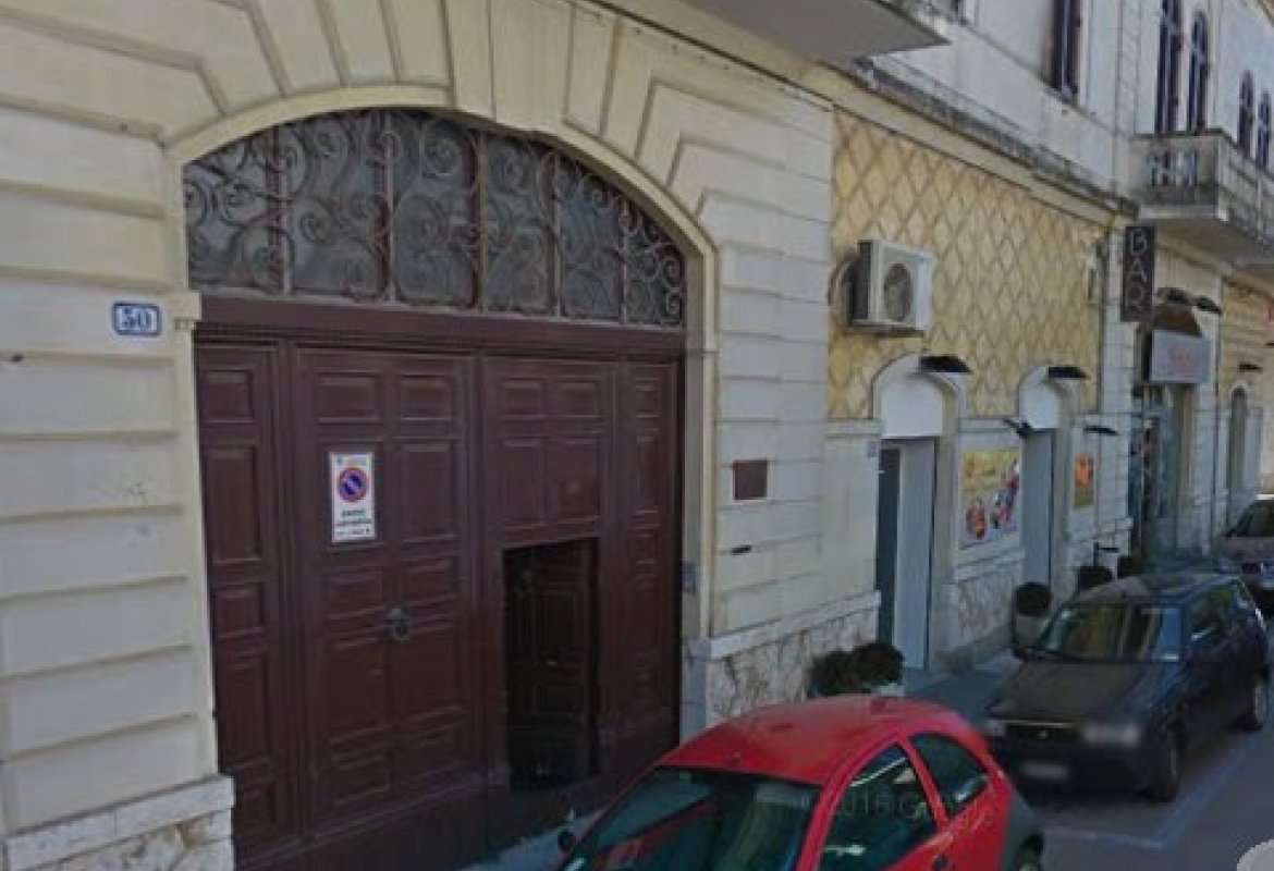 “A porte aperte”