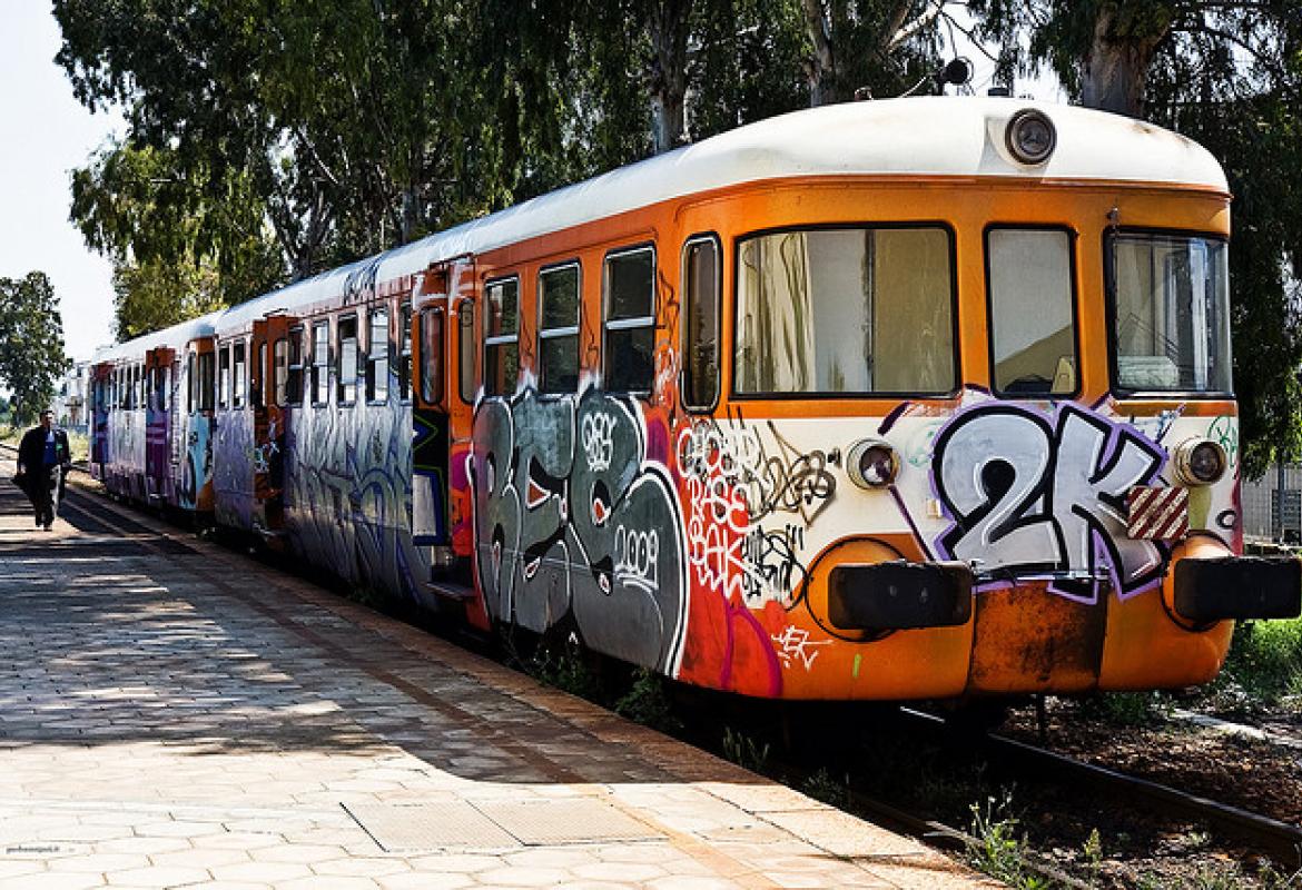 "Metropolitana di superficie ferma, di chi è la responsabilità?"