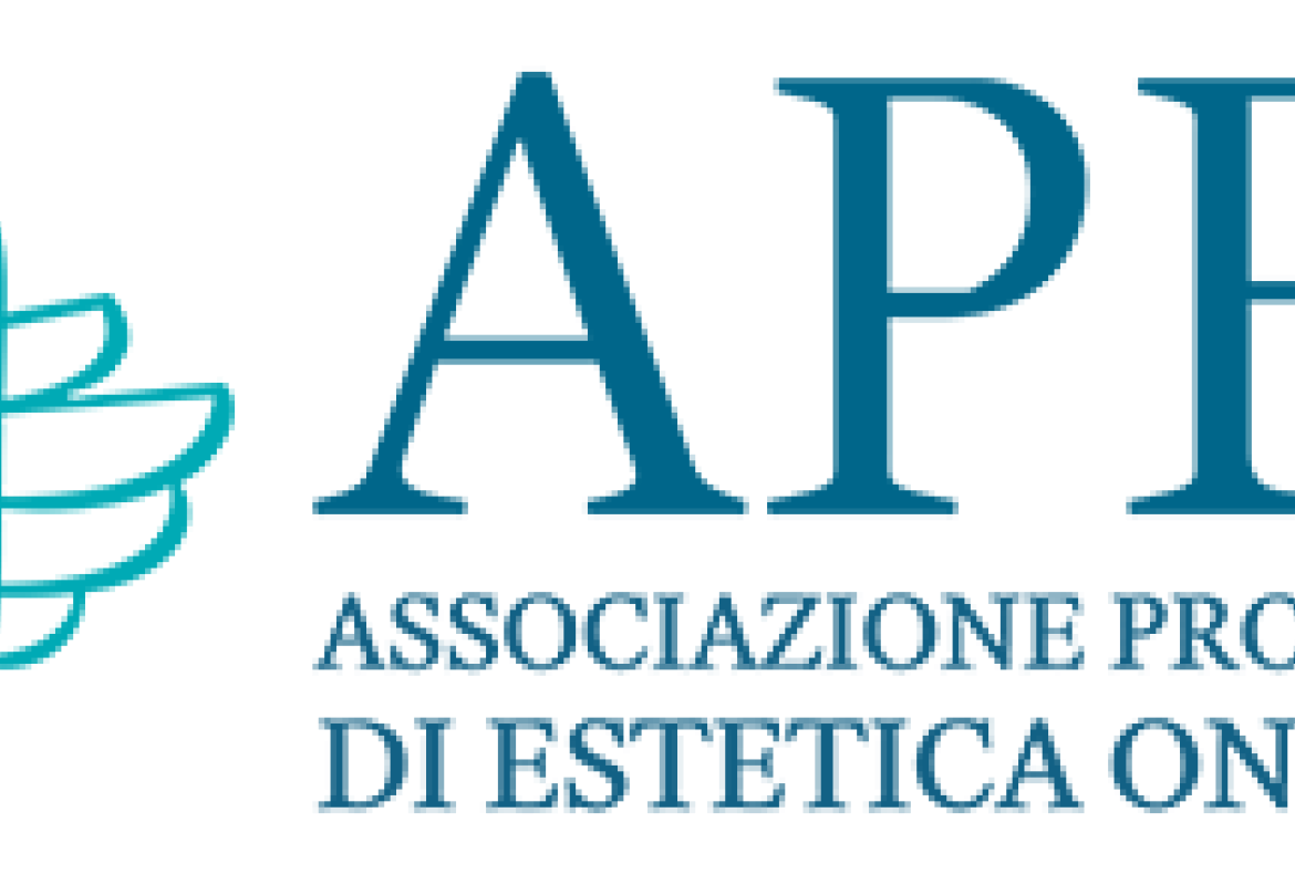 A Roberta Mangia l’Attestato di Competenza in “Benessere, Make-up e Inestetismi da Terapia”