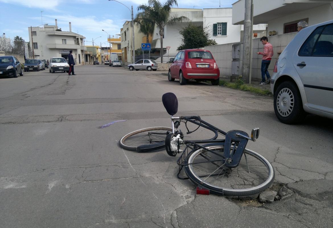 &quot;Mai più incidenti a causa delle buche sulle strade!&quot;. Un appello al Sindaco