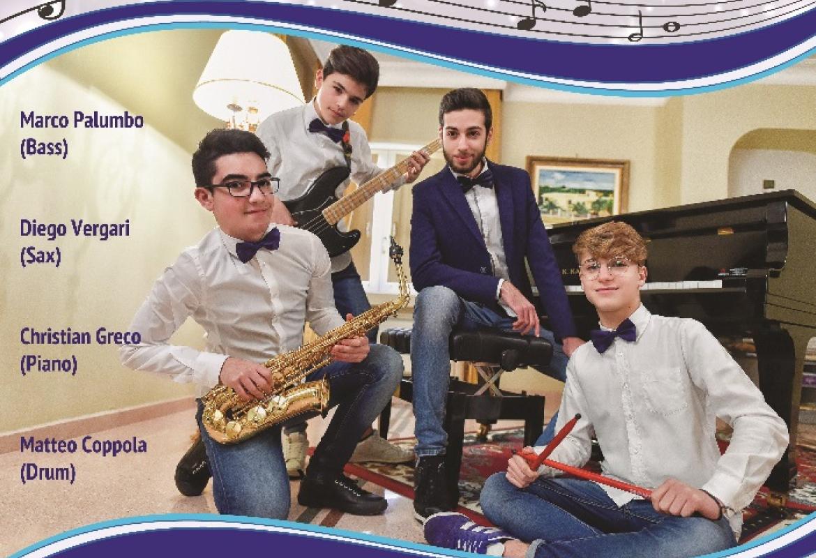 I “Blue Sparks” a Galatina, di fronte all'Orologio