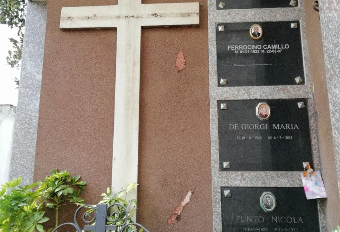 Neanche di fronte al dolore della morte